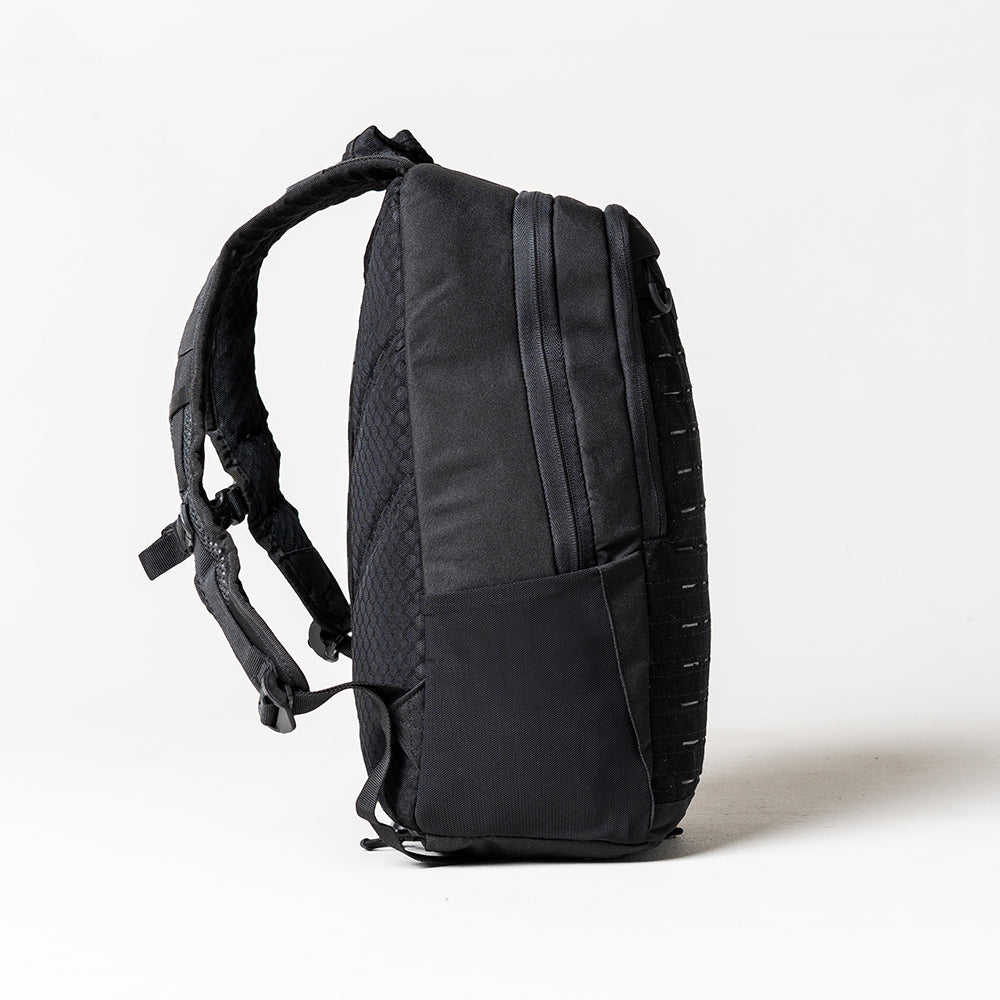 MOCHILA INVICTUS CITIZEN - PRETO